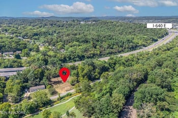 1111 Loves Creek, Knoxville, TN 37924