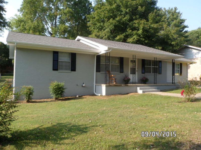 1112 Apache St, Athens, TN 37303