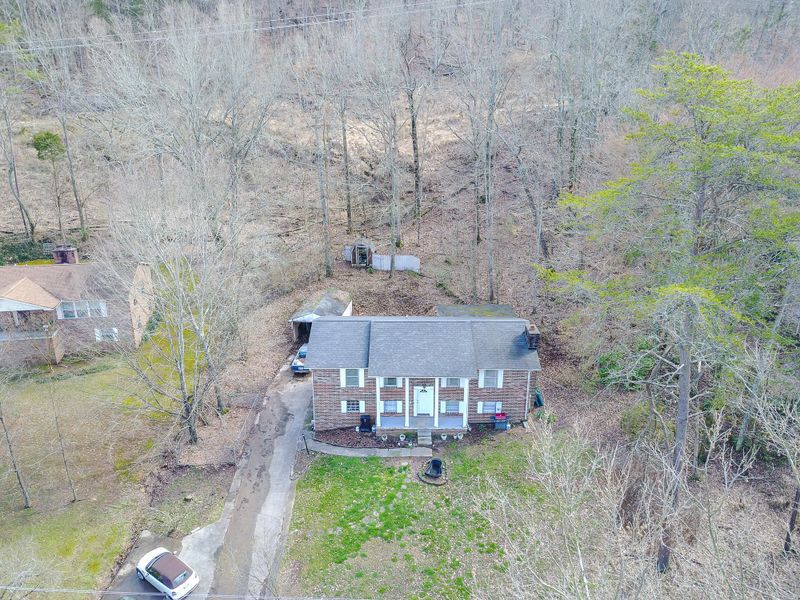 1112 Irwin Rd, Powell, TN 37849