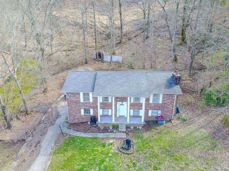 1112 Irwin Rd, Powell, TN 37849