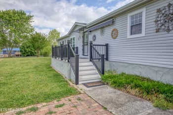 1112 Oakes Vista Ln, Seymour, TN 37865