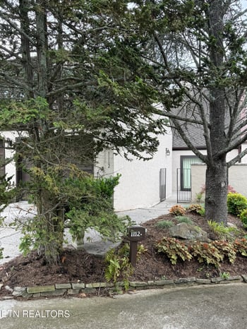 1112 Orleans Dr, Knoxville, TN 37919