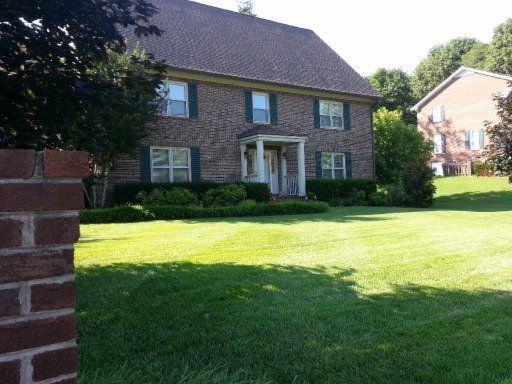 11129 Windward Dr, Farragut, TN 37934