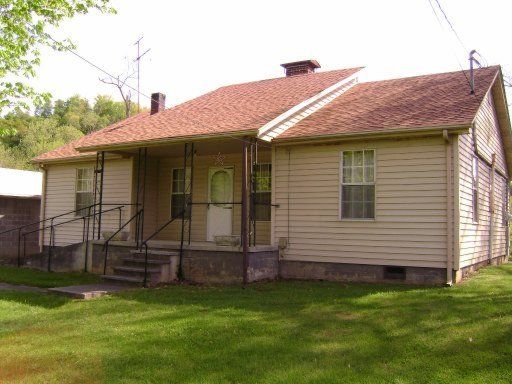 1113 Cold Springs Rd, Walland, TN 37886