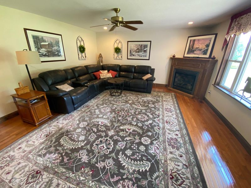 1113 Vonn Cannon Ln, Sevierville, TN 37876