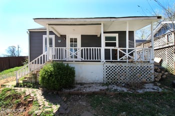 1113 Yellowstone Rd, Knoxville, TN 37914