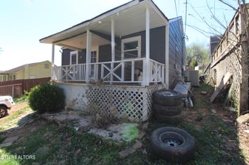 1113 Yellowstone Rd, Knoxville, TN 37914