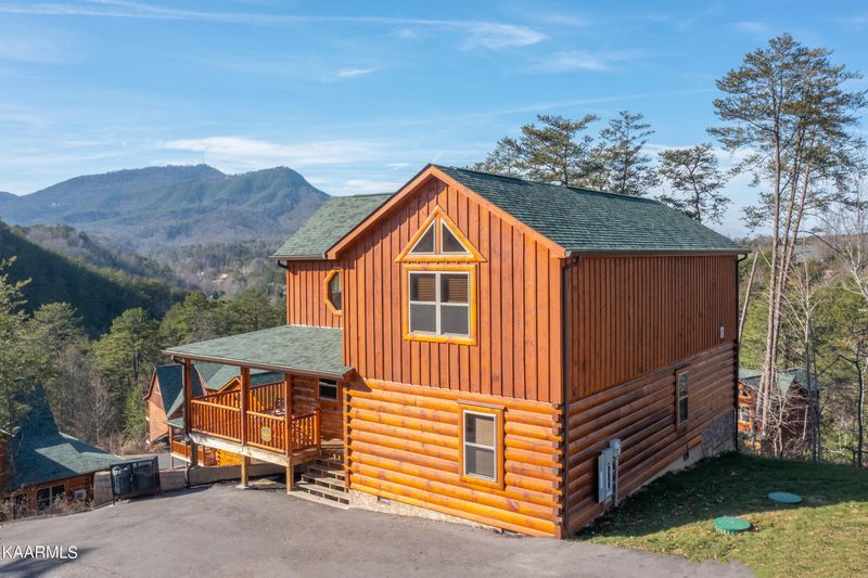 1114 Antelope Way, Sevierville, TN 37862