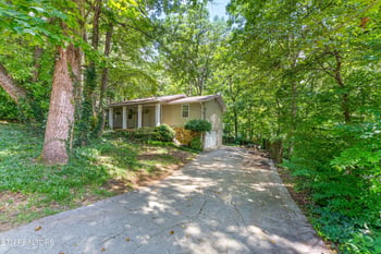1114 Rain Tree Rd, Knoxville, TN 37923