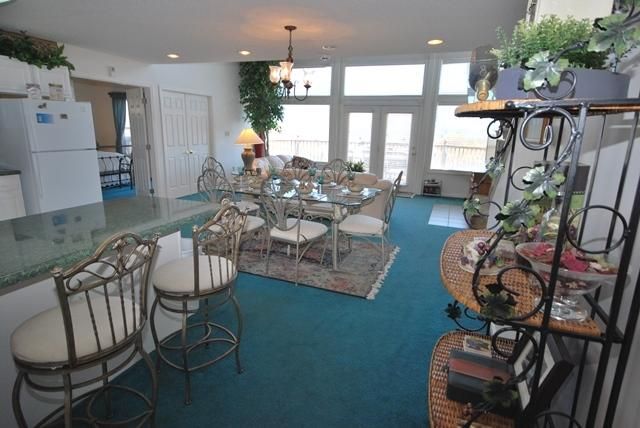 1114 W Ridge Rd, Gatlinburg, TN 37738