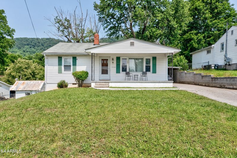 1114 W Walden St, Lafollette, TN 37766