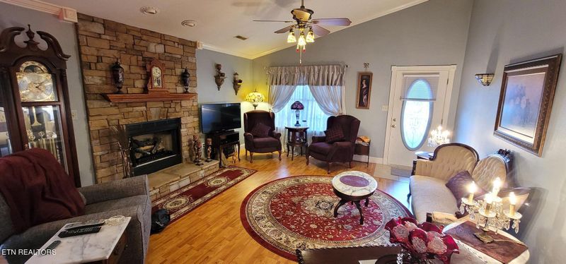 1114 White Tail Ln #1, Sevierville, TN 37876