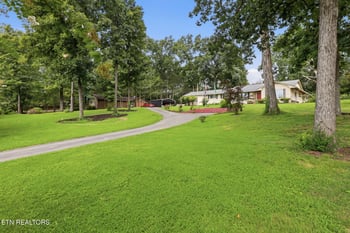 11141 Sonja Dr, Knoxville, TN 37934