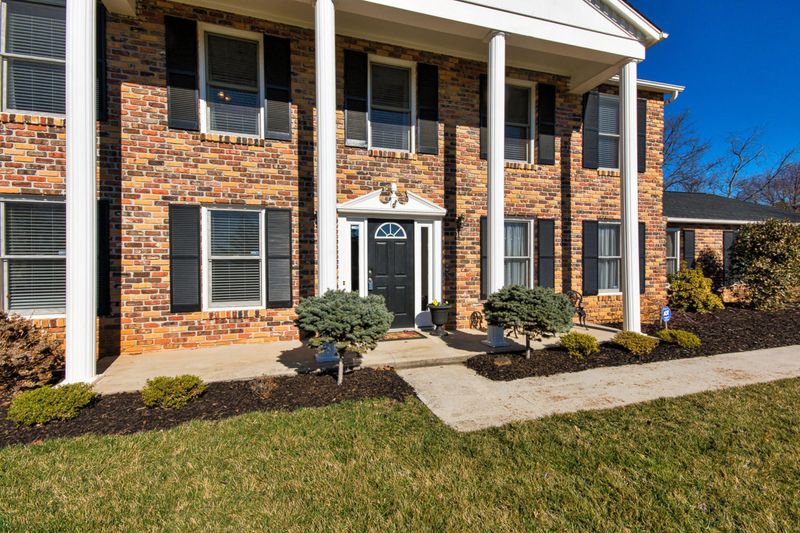 11141 Windward Dr, Knoxville, TN 37934