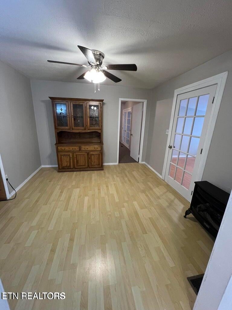 1116 Bob Armes Cir, Wartburg, TN 37887