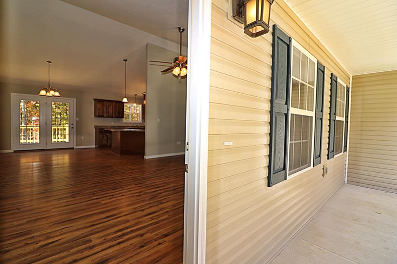 1116 Toomey Rd, Oneida, TN 37841