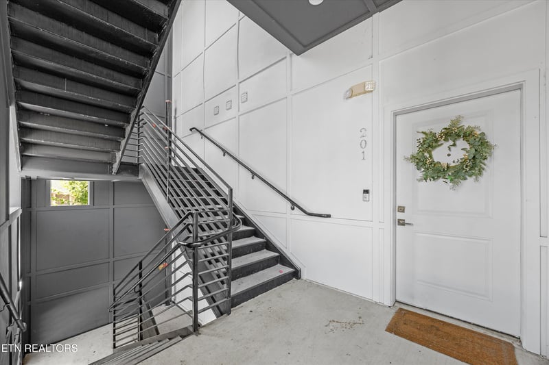 1117 Laurel Avenue Unit 201 Ave #201, Knoxville, TN 37916