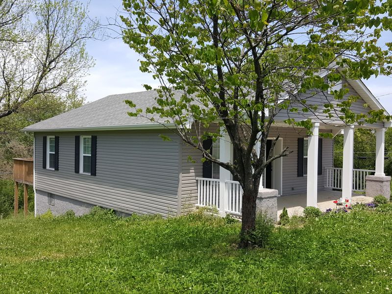 1117 Vermont Ave, Knoxville, TN 37921