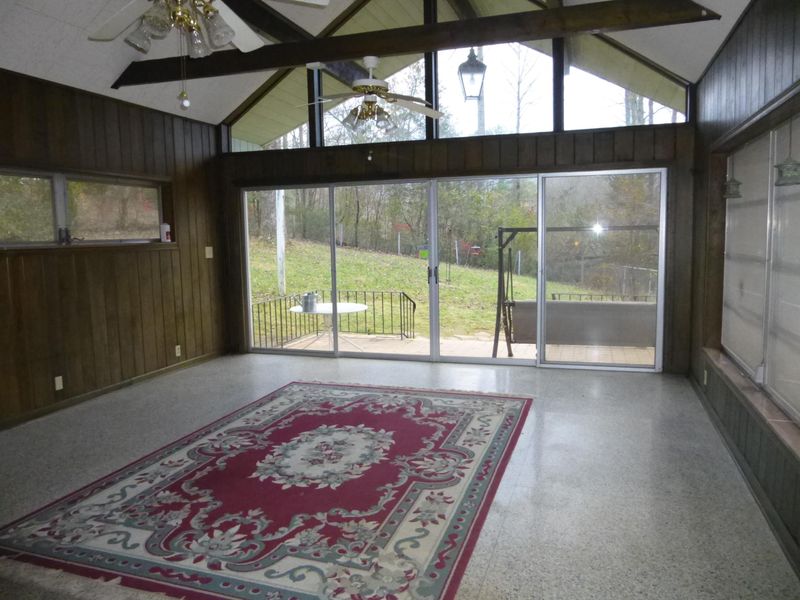 1118 Cedar Ln, Gatlinburg, TN 37738