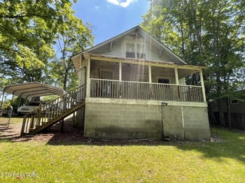 1118 Georgia Ave, Athens, TN 37303