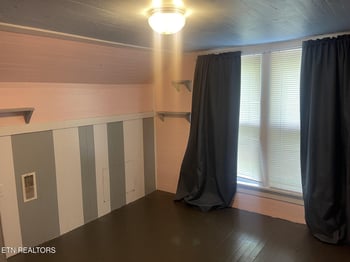 1118 Georgia Ave, Athens, TN 37303