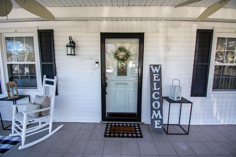 1118 Huffland Dr, Loudon, TN 37774