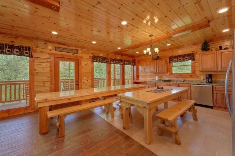 1119 Autumn Path Way, Sevierville, TN 37862