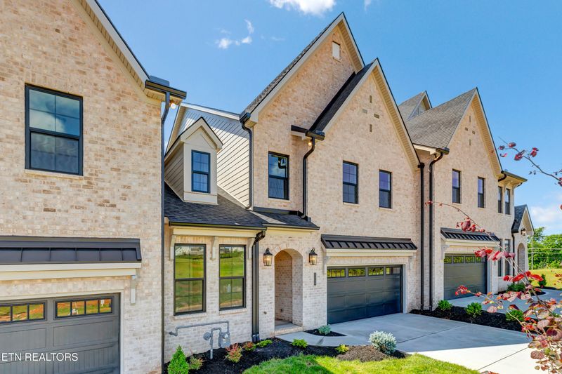 1119 Branch Hook Rd, Knoxville, TN 37934