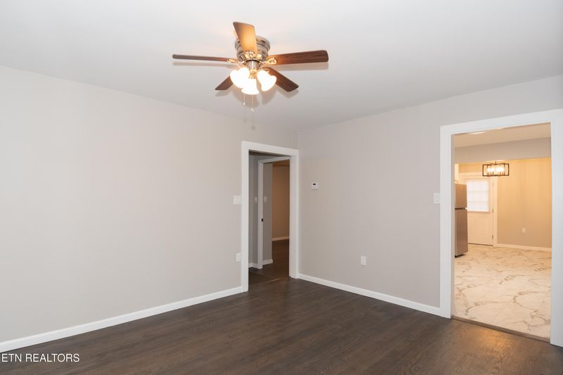 1119 Cherry St, Alcoa, TN 37701