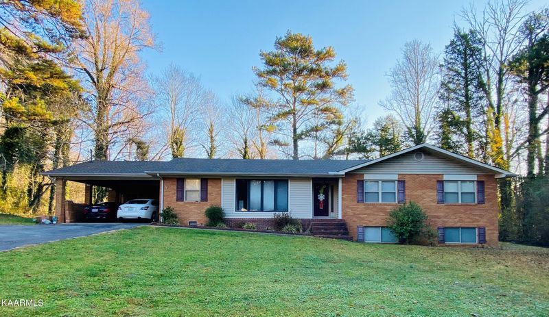 112 A Newhaven Rd, Oak Ridge, TN 37830