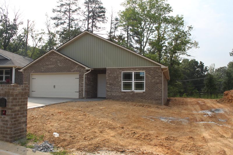 112 Ann Cove Ln, Powell, TN 37849