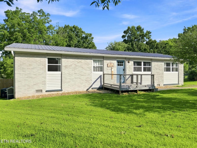112 Blue Ridge Ln, Seymour, TN 37865