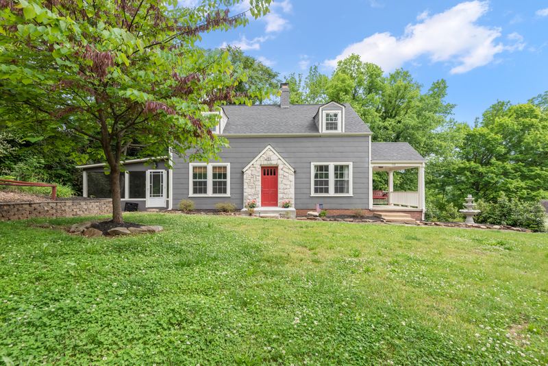 112 Busbee Rd, Knoxville, TN 37920