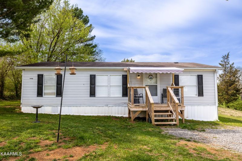112 Carter St, Sweetwater, TN 37874