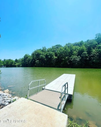 112 Cedarberry St, Oak Ridge, TN 37830