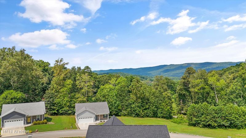 112 Cena Ln, Harriman, TN 37748