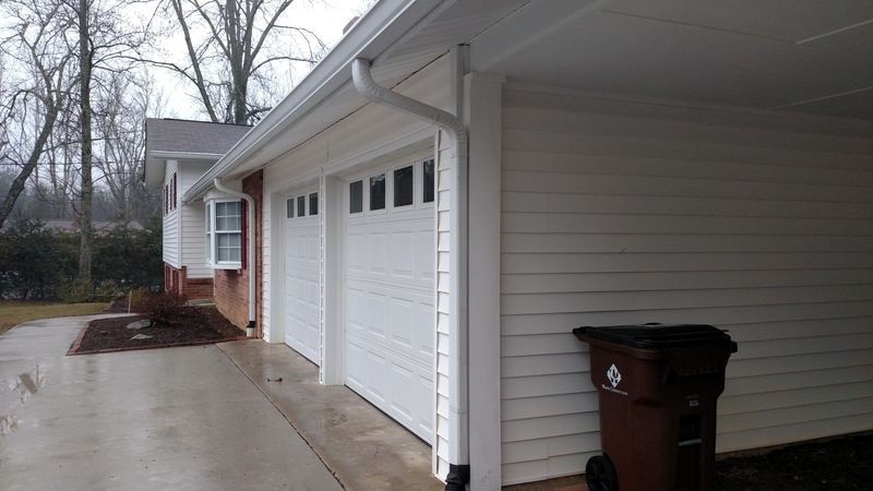 112 Columbia Dr, Oak Ridge, TN 37830
