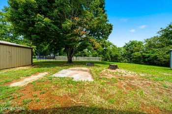 112 County Road 142, Riceville, TN 37370