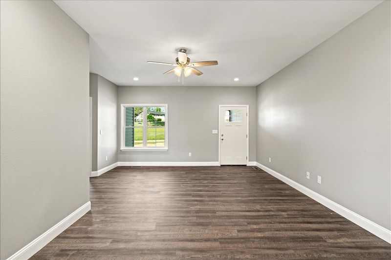 112 County Road 807, Etowah, TN 37331