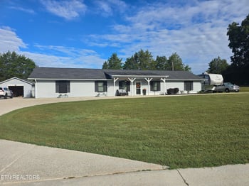 112 Elmer Dr, Kingston, TN 37763
