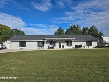 112 Elmer Dr, Kingston, TN 37763