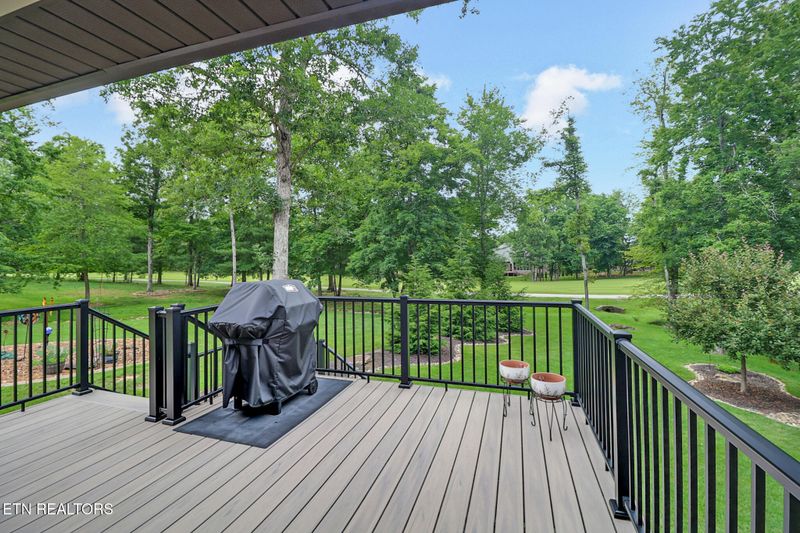 112 Forest View Dr, Fairfield Glade, TN 38558