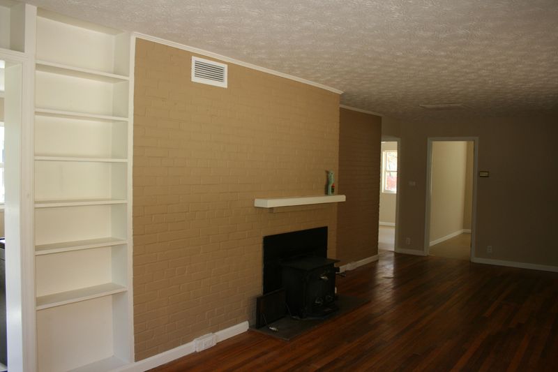 112 Glendale Ln, Oak Ridge, TN 37830