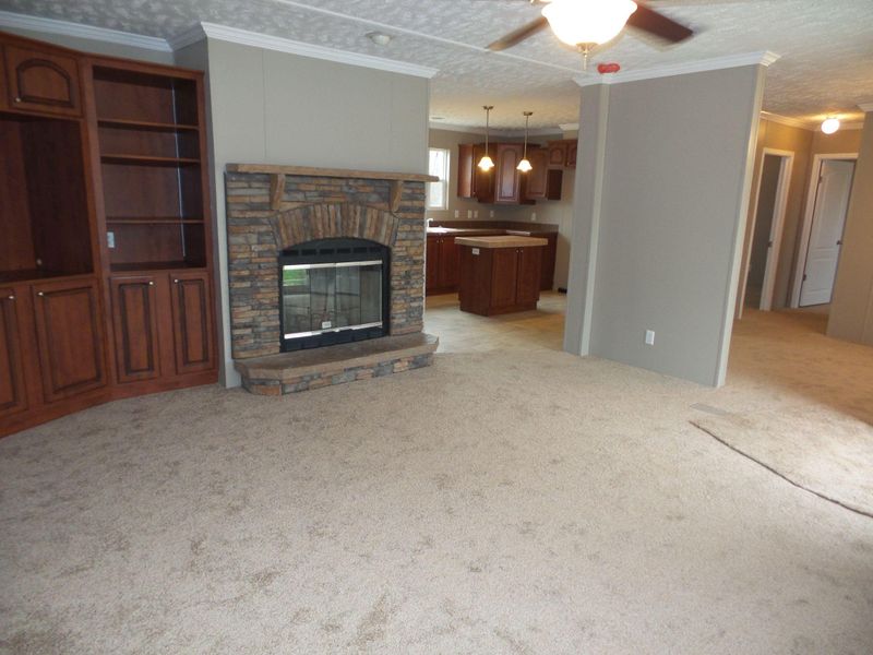 112 Grey Dove Ln, Powell, TN 37849