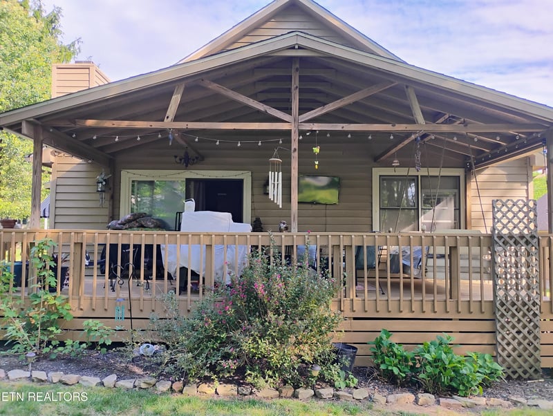 112 Howard Ter, Crossville, TN 38558