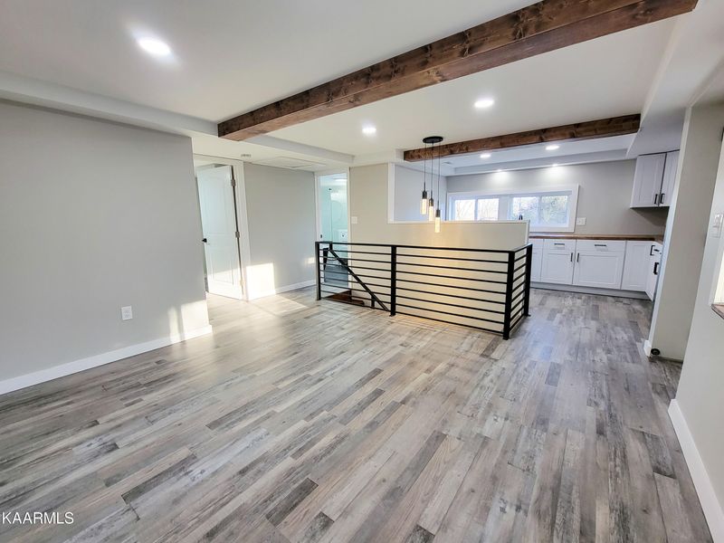 112 Jasper Ln, Oak Ridge, TN 37830