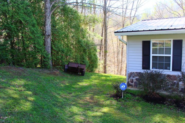 112 Jeffery Ln, Maynardville, TN 37807