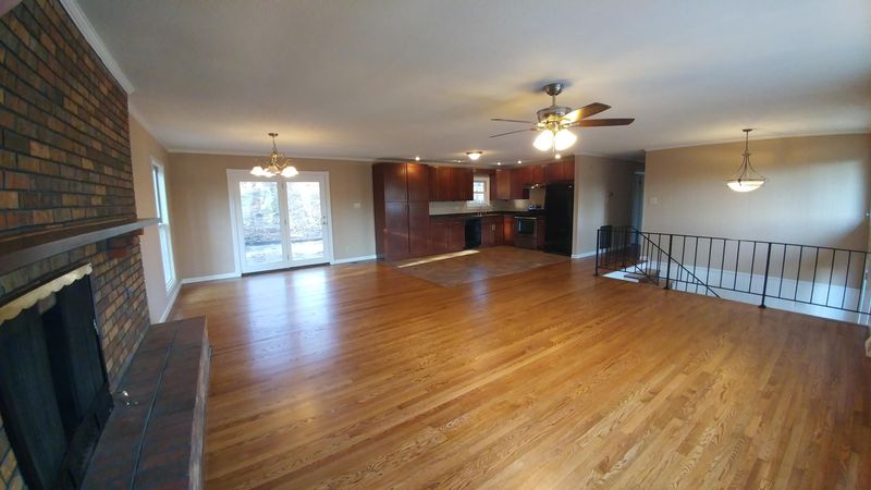 112 Mohawk Rd, Oak Ridge, TN 37830