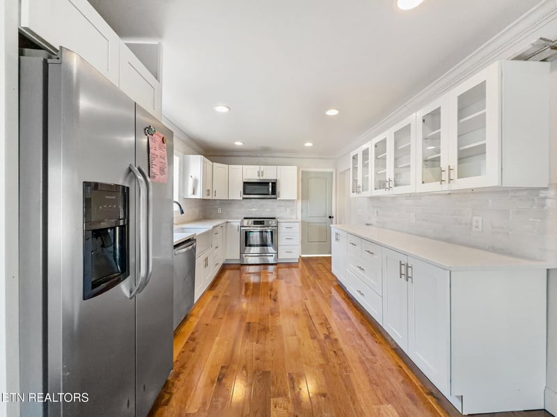 112 N Farnum St, Friendsville, TN 37737