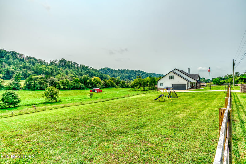 112 Old Hickory Valley Rd, Maynardville, TN 37807